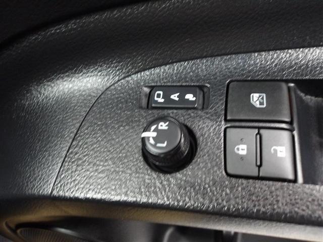 シエンタ ファンベースG バックモニタ- イモビ DVD再生可 パワステ アイスト 地デジTV デュアルエアバッグ 横滑り防止装置 エアバッグ ドライブレコーダー オートエアコン パワーウィンドウ ABS スマートキー ETC(10枚目)