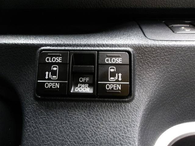 シエンタ ハイブリッドＧ　ブレーキサポート　Ｂカメラ　地デジ　１オーナー　ＤＶＤ　キーフリー　スマキー　横滑り防止システム　メモリナビ　ナビＴＶ　ＥＴＣ　イモビライザー　運転席エアバック　アルミホイール　フルオートエアコン（9枚目）