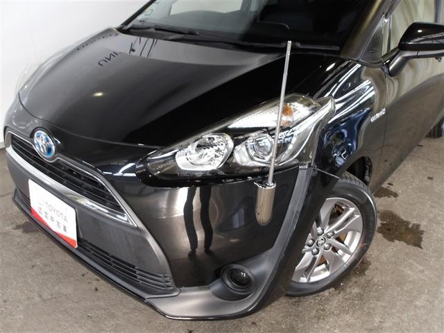 シエンタ ハイブリッドＧ　ブレーキサポート　Ｂカメラ　地デジ　１オーナー　ＤＶＤ　キーフリー　スマキー　横滑り防止システム　メモリナビ　ナビＴＶ　ＥＴＣ　イモビライザー　運転席エアバック　アルミホイール　フルオートエアコン（18枚目）