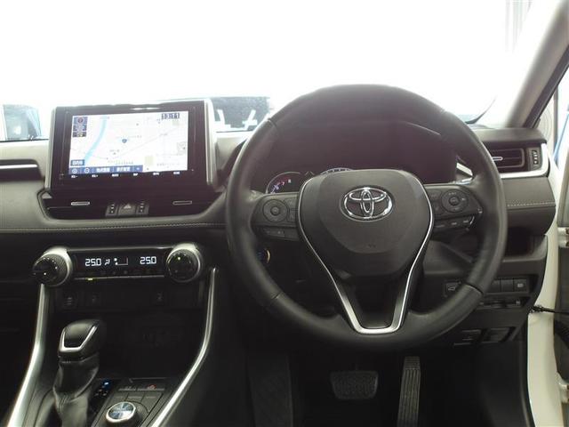 ＲＡＶ４ Ｇ　Ｚパッケージ　パワーウィンド　運転席助手席エアバック　パワーシート　ＬＥＤヘッドライト　ＤＶＤ再生可　ナビ＆ＴＶ　メモリ－ナビ　フルタイム４ＷＤ　スマートキー　盗難防止システム　クルーズコントロール　横滑り防止（4枚目）