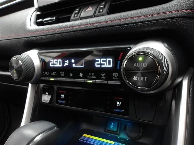 ＲＡＶ４　ＰＨＶ Ｇ　Ｚ　１オーナー　衝突軽減装置　ＬＥＤ　パノラマルーフ　パワーシート　ドライブレコーダー　キーレス　メモリナビ　フルセグＴＶ　オートクルーズコントロール　ＥＴＣ　盗難防止装置　４ＷＤ　スマートキー　ＡＷ（7枚目）