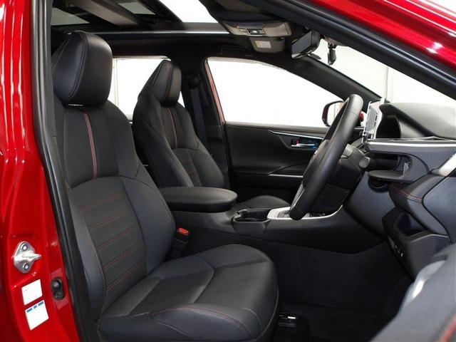 ＲＡＶ４　ＰＨＶ Ｇ　Ｚ　１オーナー　衝突軽減装置　ＬＥＤ　パノラマルーフ　パワーシート　ドライブレコーダー　キーレス　メモリナビ　フルセグＴＶ　オートクルーズコントロール　ＥＴＣ　盗難防止装置　４ＷＤ　スマートキー　ＡＷ（13枚目）