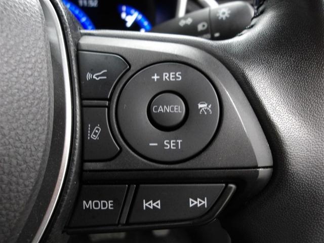 カローラクロス ハイブリッド　Ｓ　衝突軽減　エアバッグ　クルーズコントロール　ＬＥＤヘッドライト　ＥＴＣ車載器　アルミホイール　Ｂモニター　スマートキー　ドラレコ　キーレス　横滑り防止機能　オートエアコン　ＡＢＳ　ワンオーナー車（8枚目）