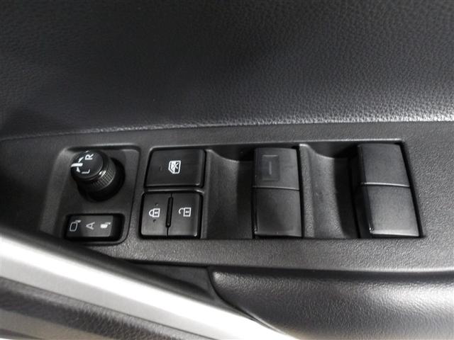 カローラクロス ハイブリッド　Ｓ　衝突軽減　エアバッグ　クルーズコントロール　ＬＥＤヘッドライト　ＥＴＣ車載器　アルミホイール　Ｂモニター　スマートキー　ドラレコ　キーレス　横滑り防止機能　オートエアコン　ＡＢＳ　ワンオーナー車（12枚目）