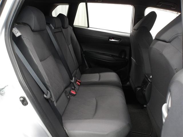 カローラクロス ハイブリッド　Ｓ　衝突軽減　エアバッグ　クルーズコントロール　ＬＥＤヘッドライト　ＥＴＣ車載器　アルミホイール　Ｂモニター　スマートキー　ドラレコ　キーレス　横滑り防止機能　オートエアコン　ＡＢＳ　ワンオーナー車（14枚目）