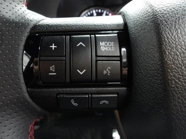 ハイラックス Ｚ　ＧＲスポーツ　展示車　キーレス　オートクルーズ　アルミホイール　Ｂカメラ　メモリーナビ　フルオートエアコン　横滑防止装置　スマキー　パワーステアリング　ＬＥＤライト　パートタイム４ＷＤ　パワーウィンドウ　電動シート（8枚目）