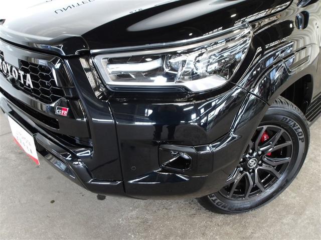 ハイラックス Ｚ　ＧＲスポーツ　展示車　キーレス　オートクルーズ　アルミホイール　Ｂカメラ　メモリーナビ　フルオートエアコン　横滑防止装置　スマキー　パワーステアリング　ＬＥＤライト　パートタイム４ＷＤ　パワーウィンドウ　電動シート（17枚目）