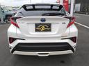 Ｃ－ＨＲ Ｇ　ＨＶ１．８Ｇ・モデリスタフルエアロ・純正９インチナビＴＶ（フルセグ）ＣＤ・ＤＶＤ・Ｂｌｕｅｔｏｏｔｈ・ブラインドスポットモニター・プリクラッシュセーフティ・バックカメラ・ＥＴＣ・純正１８インチアルミ（8枚目）