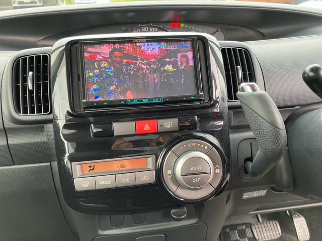 タント カスタムＸ　ナビ　ＴＶ　Ｂｌｕｅｔｏｏｔｈ　ＣＤ　ＤＶＤ再生　ベンチシート　ＨＩＤ　スマートキー　盗難防止システム　衝突安全ボディ　運転席助手席エアバック　ＡＢＳ（10枚目）