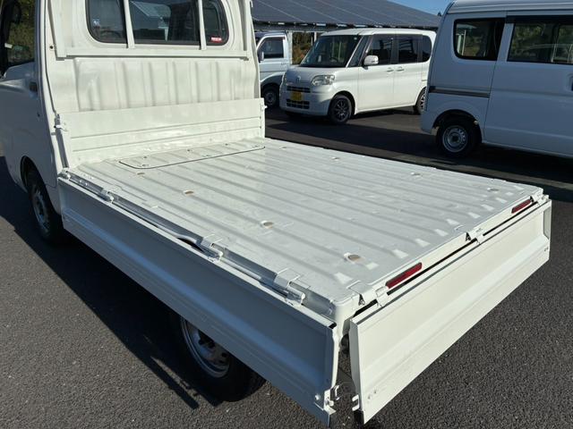 ハイゼットトラック ローダンプ　４ＷＤ　マニュアル５速車　ライトレベライザー　エアコン　エアバッグ（14枚目）