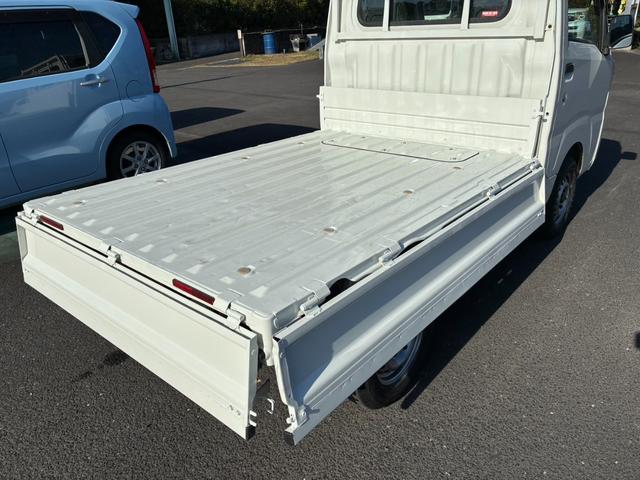 ハイゼットトラック ローダンプ　４ＷＤ　マニュアル５速車　ライトレベライザー　エアコン　エアバッグ（21枚目）