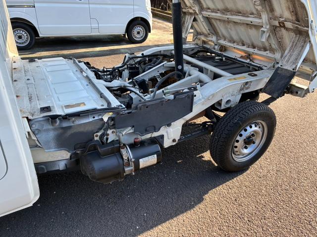 ハイゼットトラック ローダンプ　４ＷＤ　マニュアル５速車　ライトレベライザー　エアコン　エアバッグ（25枚目）