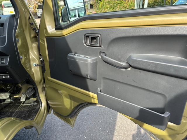 ハイゼットトラック ジャンボ AT エアコン パワステ パワーウィンドウ キーレス(4枚目)