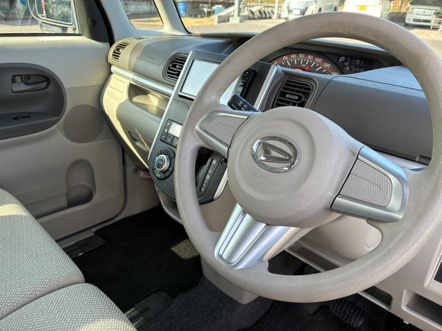 タント Ｘ　ナビ　ＴＶ　スマートキー　左側パワースライドドア　セキュリティーアラーム　アイドリングストップ（10枚目）