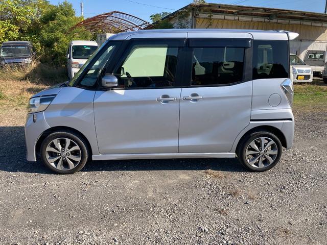 デイズルークス ハイウェイスター　ターボ　純正ナビ　アラウンドビューモニター　両側パワースライドドア　車線逸脱警報　プッシュスタート　ＥＴＣ　アイドリングストップ　スマートキー（5枚目）