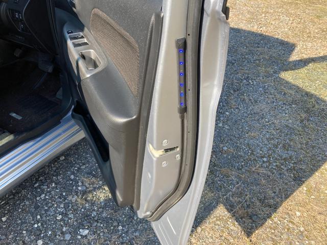 デイズルークス ハイウェイスター　ターボ　純正ナビ　アラウンドビューモニター　両側パワースライドドア　車線逸脱警報　プッシュスタート　ＥＴＣ　アイドリングストップ　スマートキー（14枚目）
