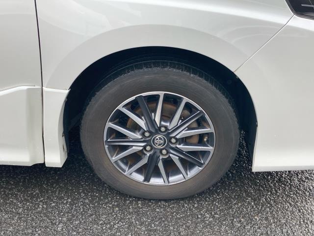 ヴォクシー ＺＳ（10枚目）