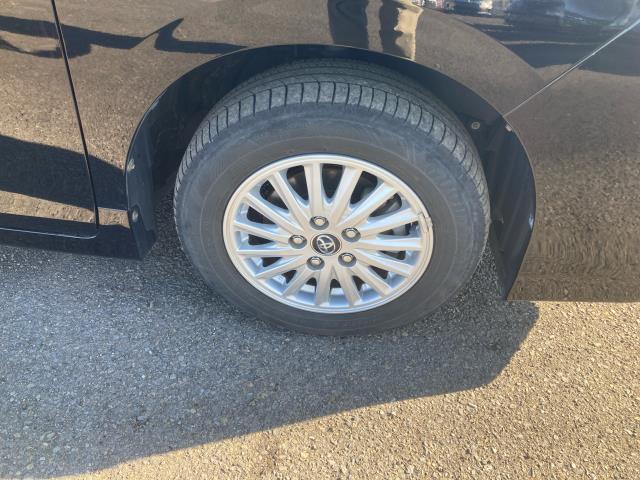 ヴォクシー ハイブリッドＶ（10枚目）