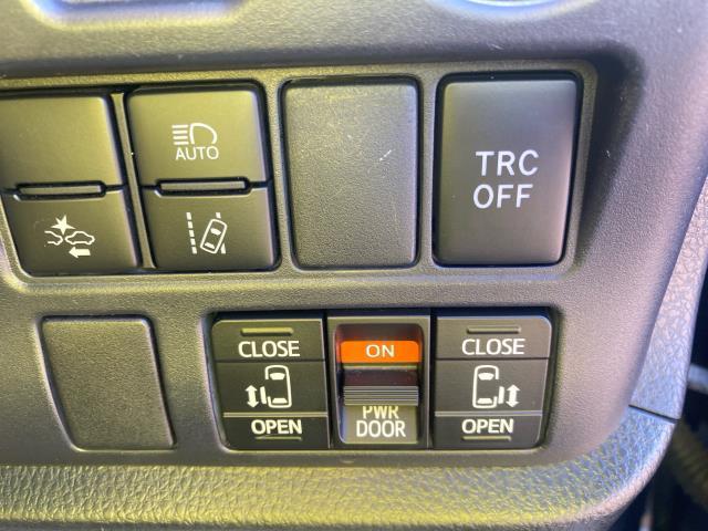 ヴォクシー ハイブリッドＶ（19枚目）