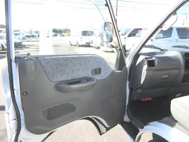 バネットトラック 積載１０００Ｋｇ－４ＷＤディーゼル平（9枚目）