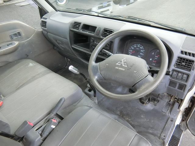 デリカトラック 積載８５０ｋｇ－４ＷＤディーゼル（11枚目）