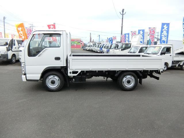 タイタントラック 積載１５００ｋｇ－４ＷＤ平ボディー（2枚目）