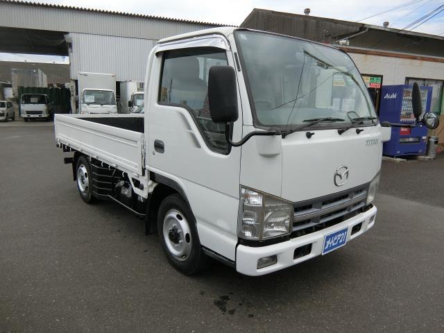 タイタントラック 積載１５００ｋｇ－４ＷＤ平ボディー（8枚目）