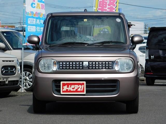 アルトラパン １０ｔｈアニバーサリーリミテッド　走行３０２００ｋｍ・ＣＤ・シートヒーター・プッシュスタート・スマートキー・純正１４インチアルミホイール・ドアウィンカーミラー・電動格納ミラー・ライトレベライザー（2枚目）