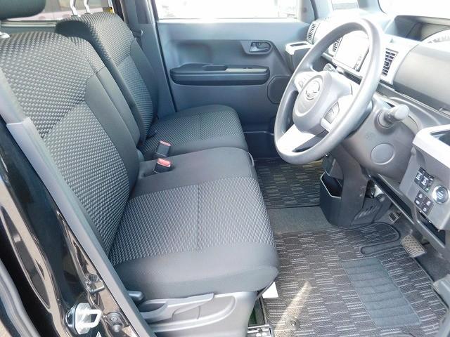 ピクシスメガ Ｌ　ＳＡＩＩＩ　走行１３８００ｋｍ・純正ナビ・ＴＶ・ＣＤ・Ｂｌｕｅｔｏｏｔｈ・バックカメラ・ＥＴＣ・両側電動スライドドア（6枚目）