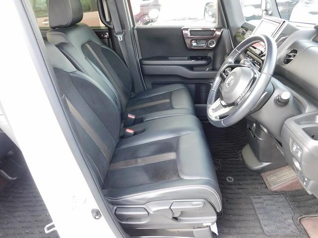 Ｎ－ＢＯＸカスタム Ｇ・Ｌターボホンダセンシング　・純正ナビ・ＴＶ・ＤＩＳＣ・Ｂｌｕｅｔｏｏｔｈ・バックカメラ・ＥＴＣ・ターボ車・ロールサンシェード・パドルシフト・クルコン・両側電動スライドドア・スマートキー２ケ（6枚目）