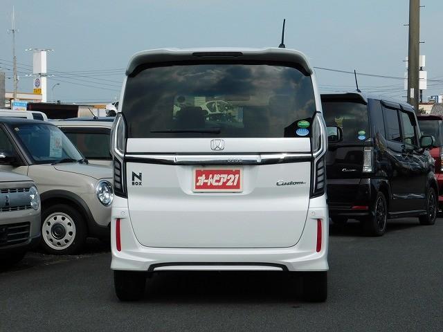 Ｎ－ＢＯＸカスタム Ｇ・Ｌターボホンダセンシング　・純正ナビ・ＴＶ・ＤＩＳＣ・Ｂｌｕｅｔｏｏｔｈ・バックカメラ・ＥＴＣ・ターボ車・ロールサンシェード・パドルシフト・クルコン・両側電動スライドドア・スマートキー２ケ（16枚目）