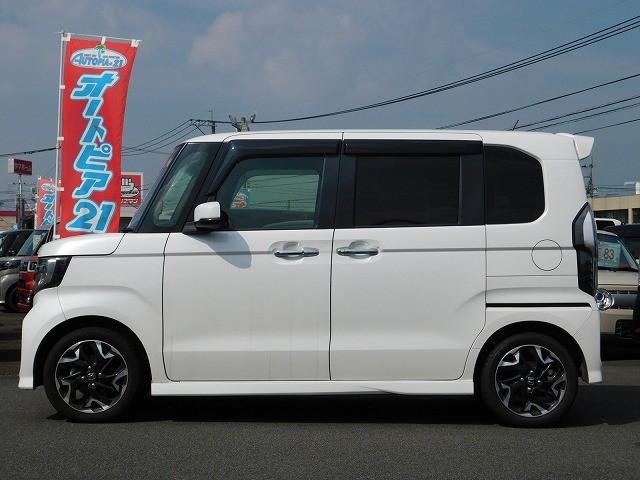 Ｎ－ＢＯＸカスタム Ｇ・Ｌターボホンダセンシング　・純正ナビ・ＴＶ・ＤＩＳＣ・Ｂｌｕｅｔｏｏｔｈ・バックカメラ・ＥＴＣ・ターボ車・ロールサンシェード・パドルシフト・クルコン・両側電動スライドドア・スマートキー２ケ（18枚目）