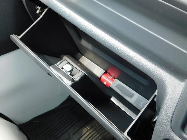 キャリイトラック KCエアコン・パワステ 走行1100km・5速マニュアル・パートタイム4WD・AM/FMラジオ・オートライト・PW・アイドリングストップ・ライトレベライザー(10枚目)