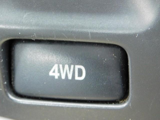 ハイゼットトラック 農用スペシャル ・5速マニュアル・パートタイム4WD・後部作業灯・リアゲートチェーン・AM/FMラジオ・ライトレベライザー(9枚目)