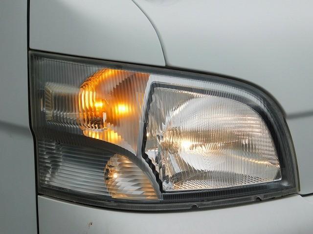 ハイゼットトラック 農用スペシャル ・5速マニュアル・パートタイム4WD・後部作業灯・リアゲートチェーン・AM/FMラジオ・ライトレベライザー(17枚目)