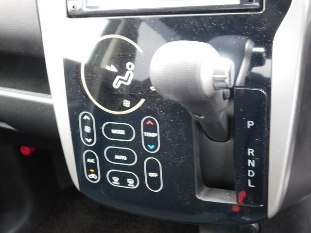 eKカスタム G ・純正ナビ・TV・BluetoothAudio・DISC・プッシュスタート・スマートキー・社外14インチアルミホイール(12枚目)