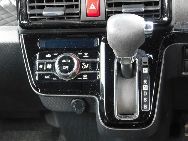 タント カスタムＸスタイルセレクション　・純正９インチナビ・ＴＶ・Ｂｌｕｅｔｏｏｔｈ・全方位カメラ・ナビ連動ドラレコ・運転席ロングスライドシート・ＥＴＣ・スマートキー２ケ・前席シートヒーター・両側電動スライドドア・クリアランスソナー（13枚目）