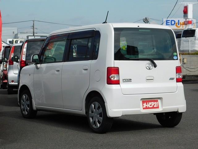 ピクシススペース Ｌ　・ＣＤ・エコアイドル・キーレス・電動格納ミラー・助手席シートアンダートレー・スペアタイヤ付き（16枚目）