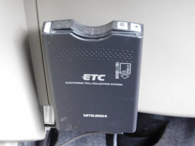 ミラ Ｘ　５速マニュアル・ＣＤ・ＥＴＣ・キーレス・電動格納ミラー・ライトレベライザー（11枚目）