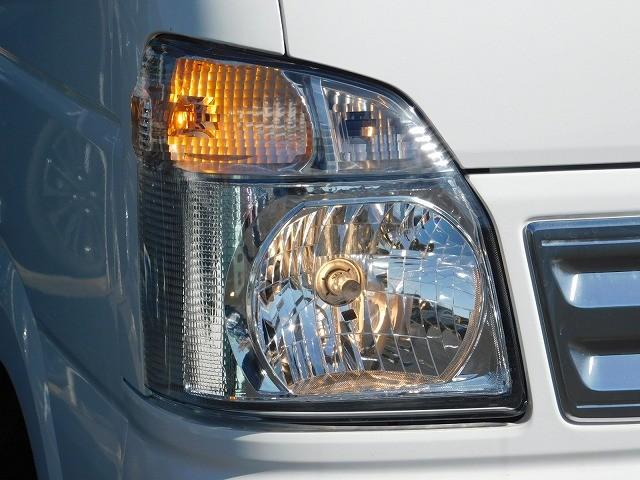 キャリイトラック ＫＣエアコン・パワステ　走行９００ｋｍ・ＡＴ車・ＰＷ・パートタイム４ＷＤ・リアセンサー・オートライト・キーレス・ライトレベライザー（17枚目）
