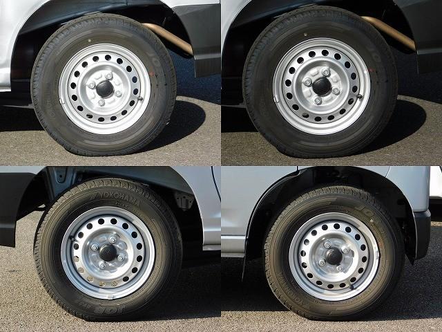 ハイゼットカーゴ ＤＸ　走行３２００ｋｍ・後席スライドドア・キーレス・オートライト・リアソナー・ＡＴ車・ラジオ・前席ＰＷ（19枚目）