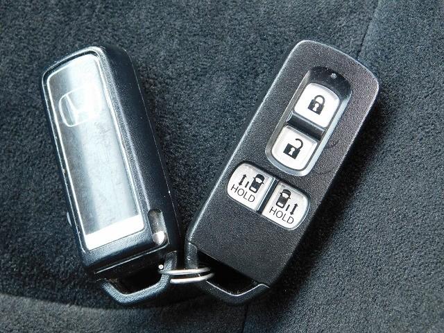 Ｎ－ＢＯＸカスタム Ｇ・Ｌホンダセンシング　・純正ナビ・ＴＶ・ＤＩＳＣ・Ｂｌｕｅｔｏｏｔｈ・バックカメラ・両側電動スライドドア・ＥＴＣ・クルコン・スマートキー２ケ（20枚目）