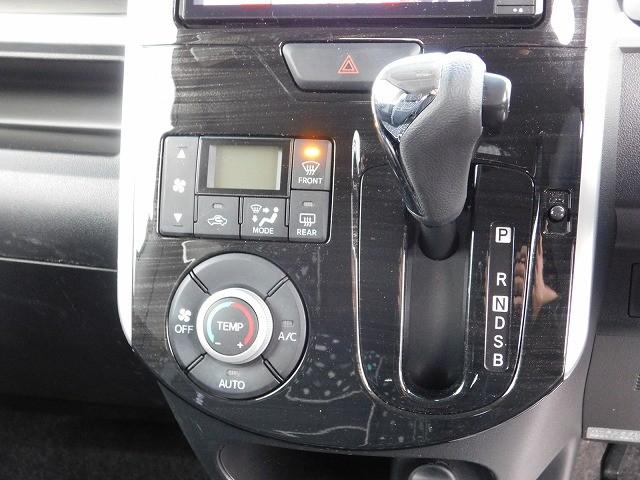 タント カスタムＸ　トップエディションＳＡ　・純正ナビ・ＴＶ・ＤＩＳＣ・Ｂｌｕｅｔｏｏｔｈ・バックカメラ・ミッキーフロアマット＆シートカバー・両側電動スライドドア・ＥＴＣ（11枚目）