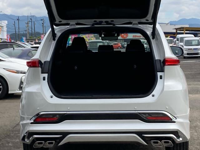 ハリアー Ｚ　レザーパッケージ　モデリスタエアロ　ナビＴＶ　全方位モニター　パワーバックドア　デジタルインナーミラー　ヘッドアップディスプレイ（5枚目）