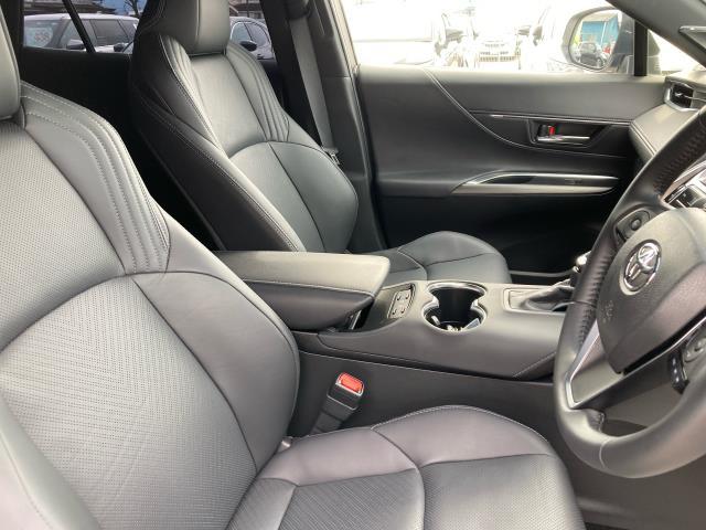 ハリアー Ｚ　レザーパッケージ　モデリスタエアロ　ナビＴＶ　全方位モニター　パワーバックドア　デジタルインナーミラー　ヘッドアップディスプレイ（11枚目）