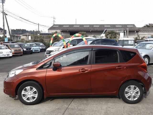 ノート Ｘ　Ｖセレクション＋セーフティ　フルセグＴＶナビ　スマートキー（3枚目）