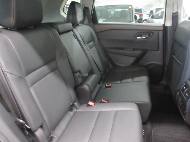 エクストレイル X e-4ORCE ETC2.0 PBD Rレール NCナビ〜防水 フルセグ 全方位カメラ LEDヘッドライト クルーズコントロール コーナーセンサー シートヒーター アイドリングストップ インテリキー パワーゲート(11枚目)