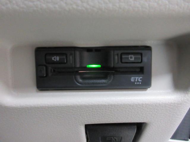 スペーシア ハイブリッドX DCBS ETC ナビ フルセグ CD DVD USB ブルートゥース コーナーセンサー シートヒーター アイドリングストップ 両側電動スライドドア キーレス プッシュスタート(11枚目)