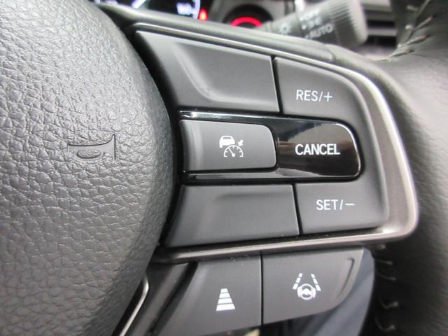 ＷＲ－Ｖ Ｚ　バックカメラ　ＬＥＤヘッドライト　コーナーセンサー　キーレス　プッシュスタート　クルーズコントロール　オートマチックハイビーム（5枚目）