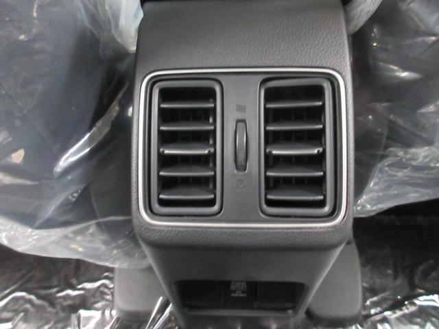 ＷＲ－Ｖ Ｚ　バックカメラ　ＬＥＤヘッドライト　コーナーセンサー　キーレス　プッシュスタート　クルーズコントロール　オートマチックハイビーム（10枚目）